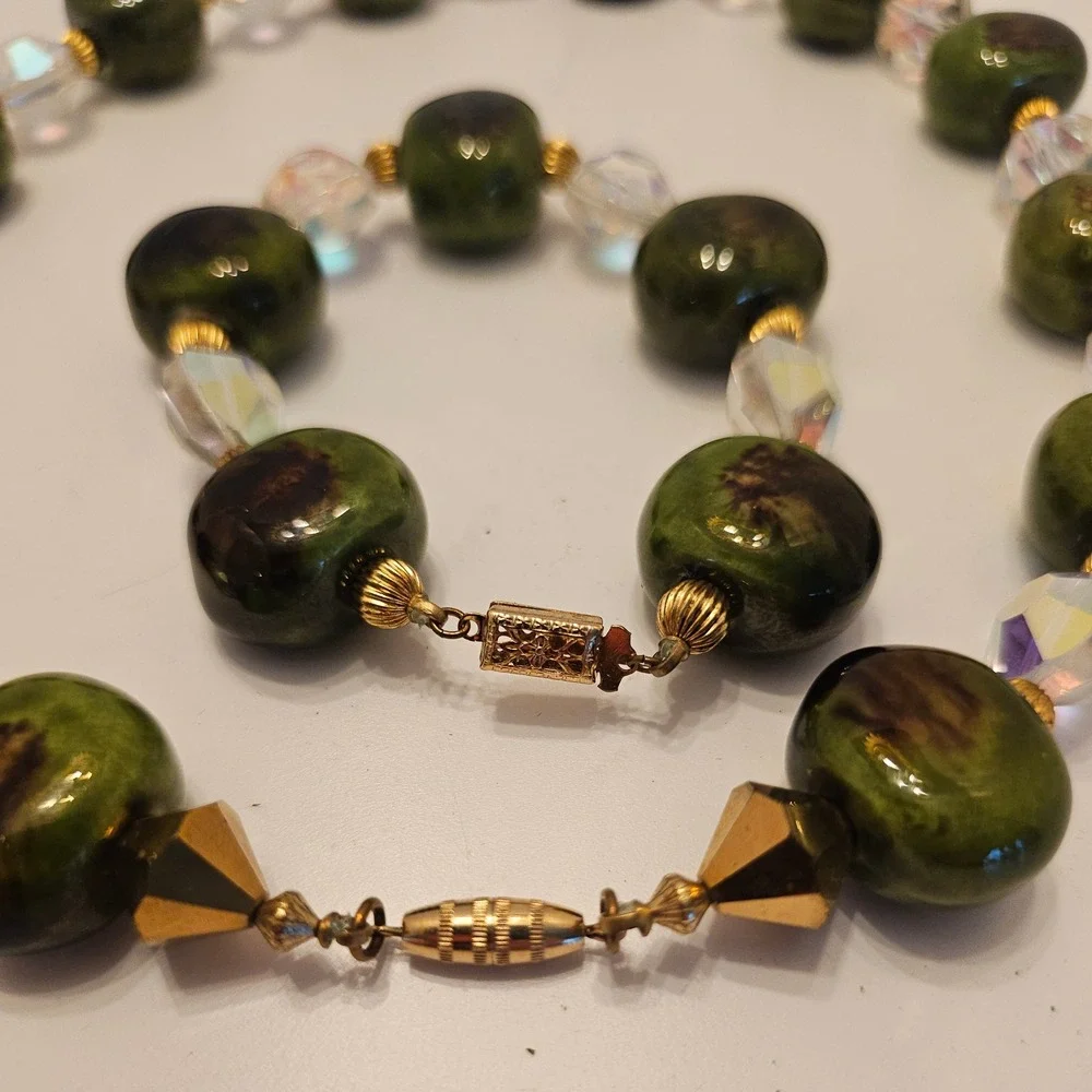 Vintage Green Ceramic & Aurora Borealis Crystal Necklace Bracelet Jewelry Set
